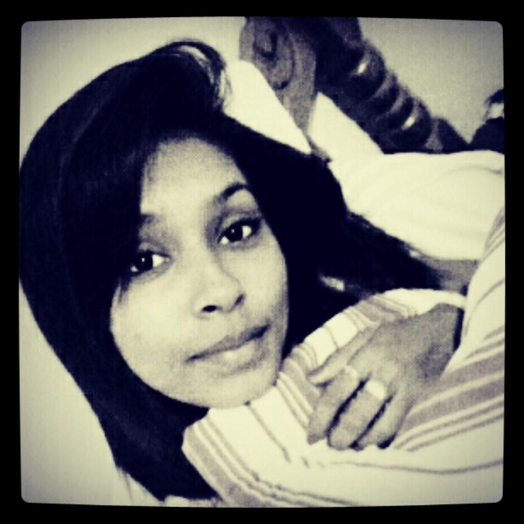 moro longe e fim ;3
