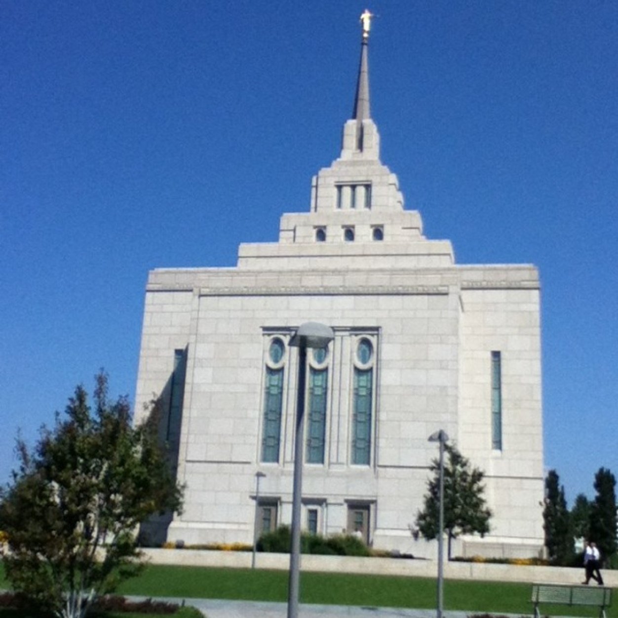 called to serve in the spain, barcelona mission.
january 20