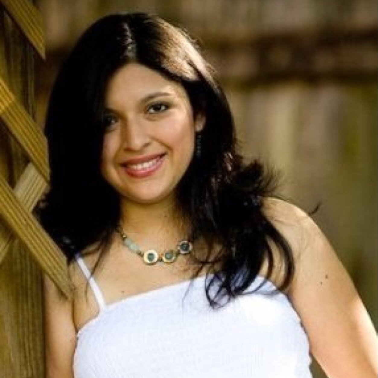 Valyssasflowers's profile picture. I love the Lord with all myself, my heart and mind, I am stay in home, I am a homeschool mom and I am jewerly maker and I love to  crochet hats too.