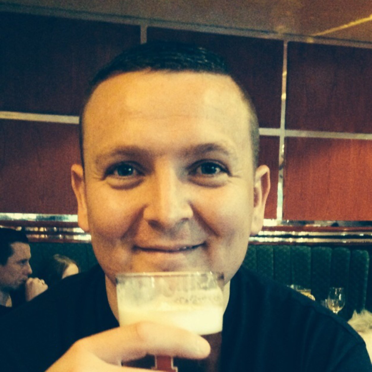 FrankSmith443's profile picture. 