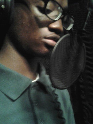 i like to be all over real friends is your family haters people who want to be yhu i love everybody follow tha migo_
