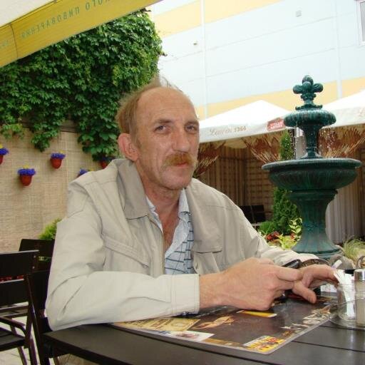 vMikhail's profile picture. 