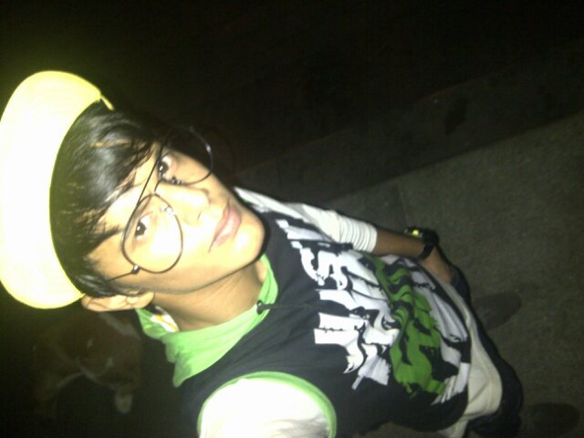 True beliber n want 2 be D best in D whole world cauz I was born an champion I dnt read history cauz I want 2 make