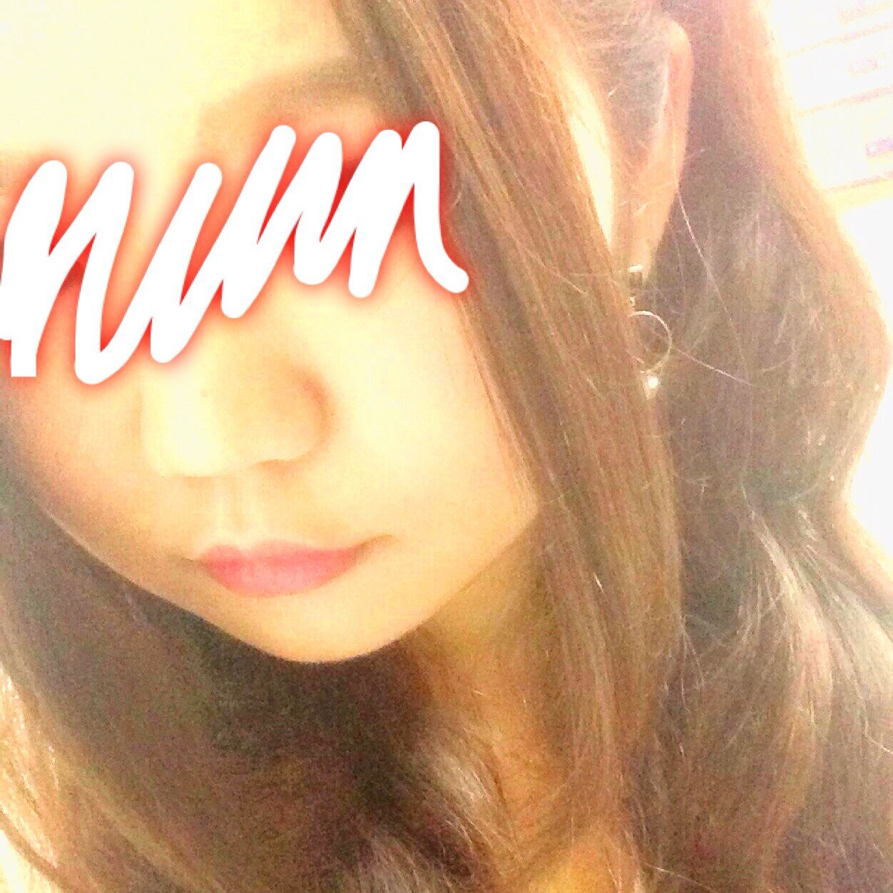 ピカピカの女子大生(*^^*)出会いなさすぎてびっくり！出会い求めてる♡りなのエッチな姿みんな見てね！リアルでも気が合えば、、笑 RTは濡れちゃうかも(*_*)