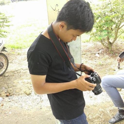 moslem| love Allah S.w.t| optimis| not excessive| like all friends| not arogant| dear family| XI@1 SMANSTAR