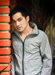 Singer dan Single