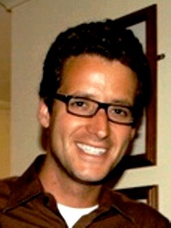 VincentVika's profile picture. Винсент Вика за жизнь ну и против невежества. #Методика #Гленна #Домана дает шанс любому человеку с травмой мозга стать Человеком.