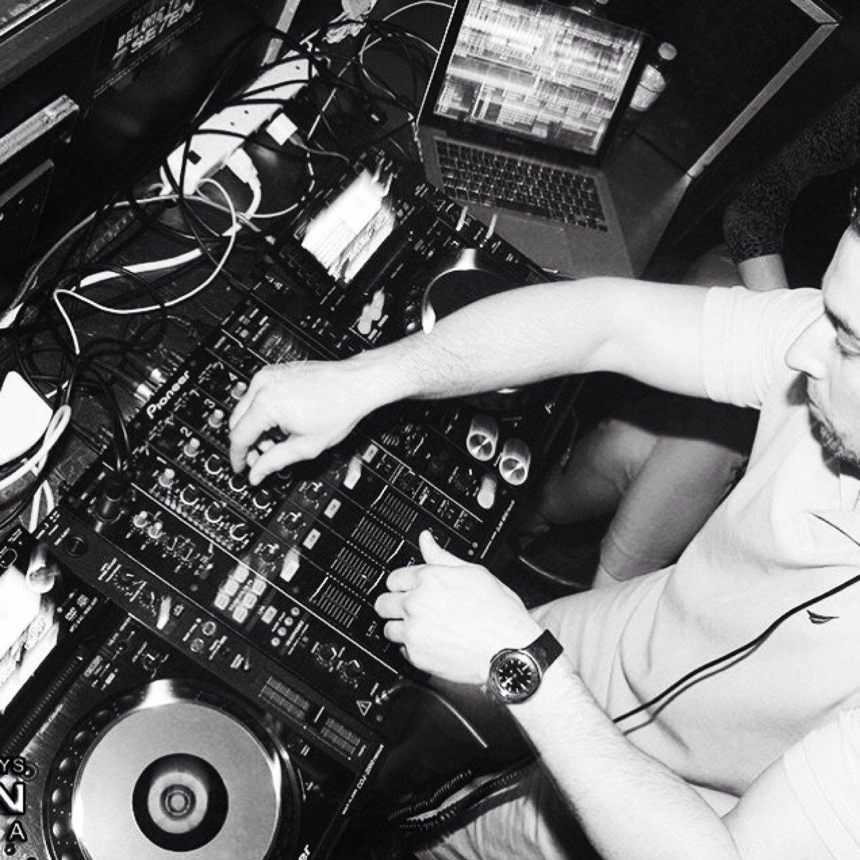 Artvoice 2014 best club dj | resident dj @luxbuffalo , | UB Architecture| Architect in the making