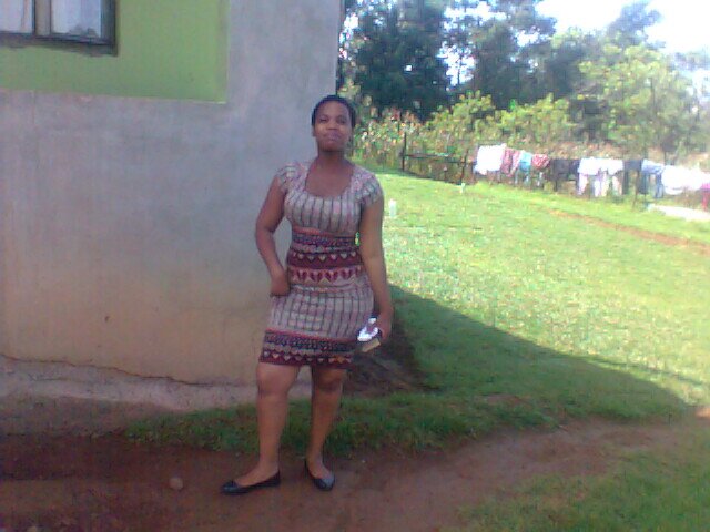 Phumi_71056's profile picture. 