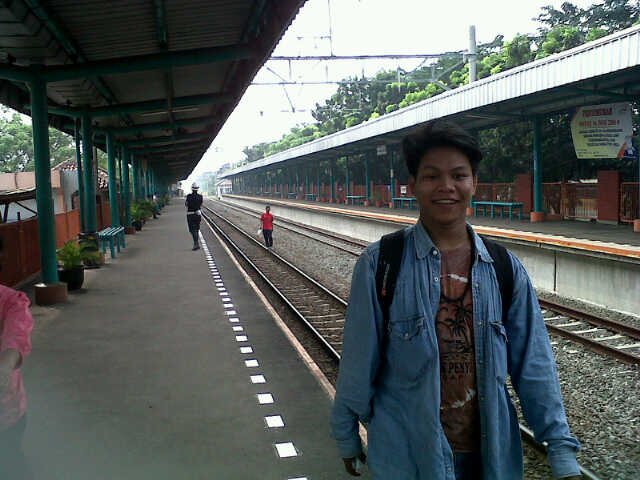 Bhiidiin's profile picture. Jakarta kotA gua