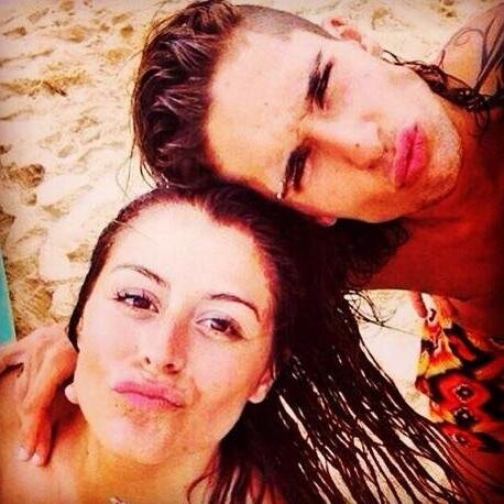 ☆14/03☆05/07/13☆Compte fan dédié à @AnaisCSS7 @EddySS7. Deux personnes qui ont changés ma vie.Je leurs en remercie,et ce pour toujours.❤   #TeamAnais #Darisien