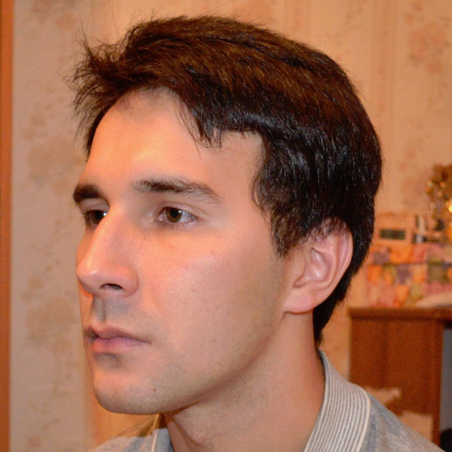 AleksAlexeenko's profile picture. Создаю сайты и продвигаю их в топ, изучаю веб-программирование и интернет-маркетинг. Воспитываю дочурку и люблю жену.