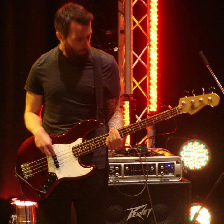 Bass player for @yarbomusic and @jamesholtmusic | Toffee through and through.
