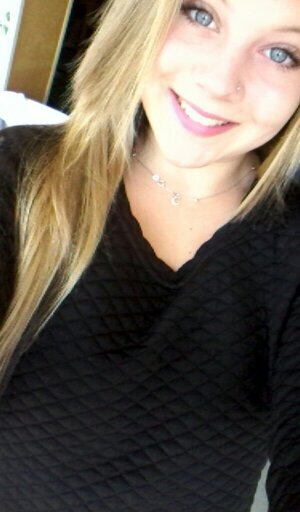 BebouhMaeva's profile picture. 