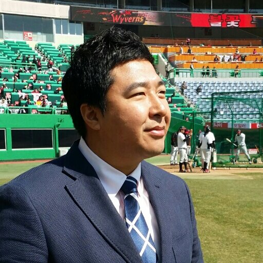 Feelcoach33's profile picture. 