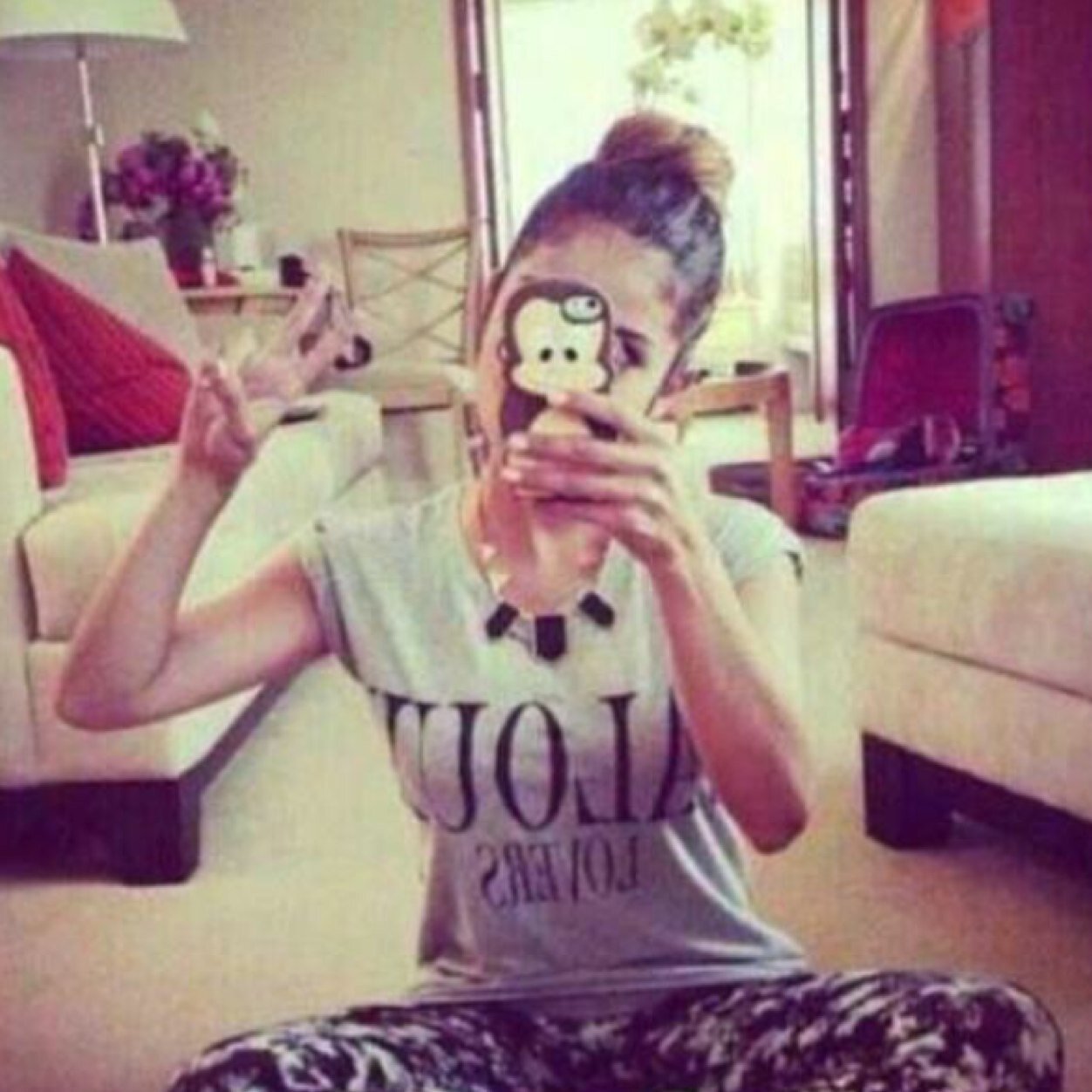 I Am Real Selena Gomez and I Am Real Verfied Page and Follow my main acc @selenagomez #StarDanceTour