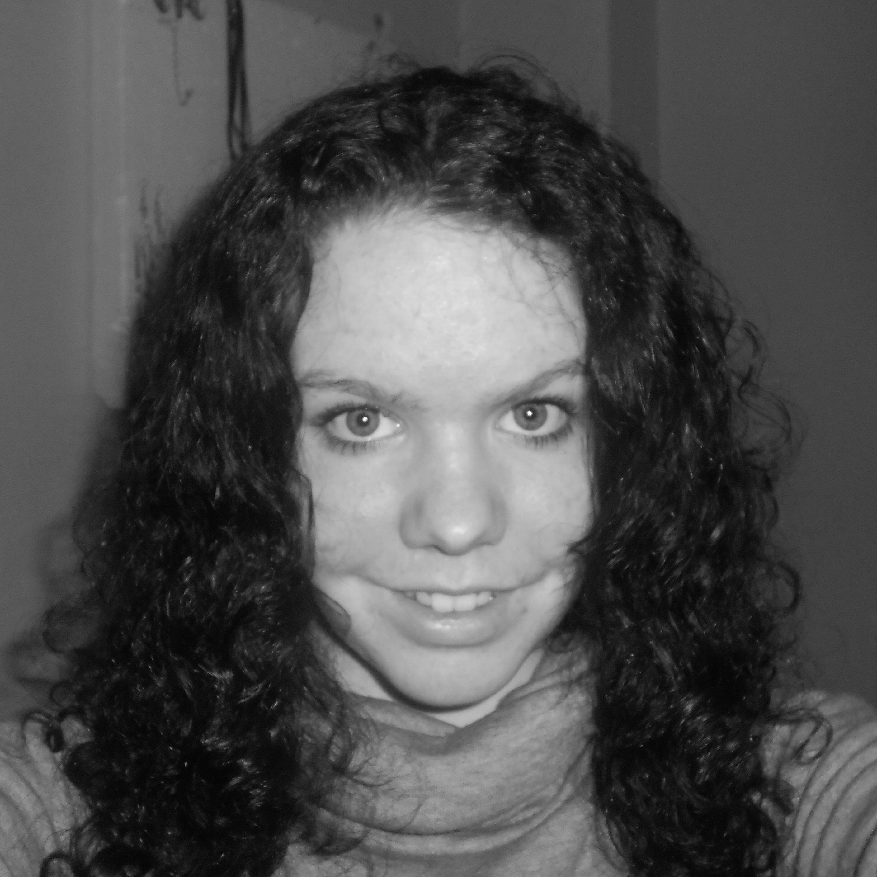 Hello! I'm Katie and I live in Czech republic. My dream is meet One Direction. I'm real DIRECTIONER. Sorry, I can't be perfect. :/