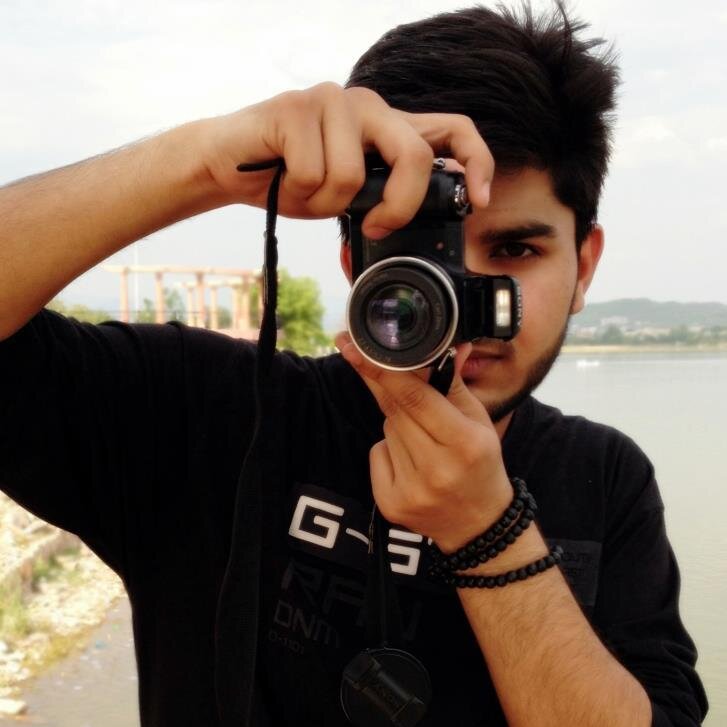 Old Sadiqian | Programmer | Pakistani | https://t.co/5QbsoAXACa