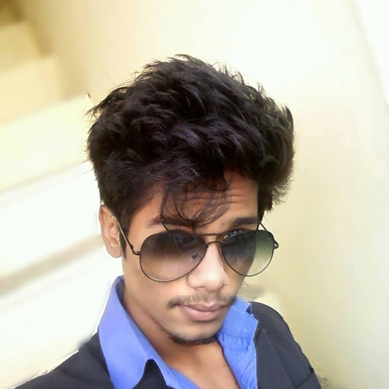 Pursuing Civil Engineering and part time Blogger at http://t.co/wAWhgACgul , Entrepreneur and a Guy Who love to make new friends