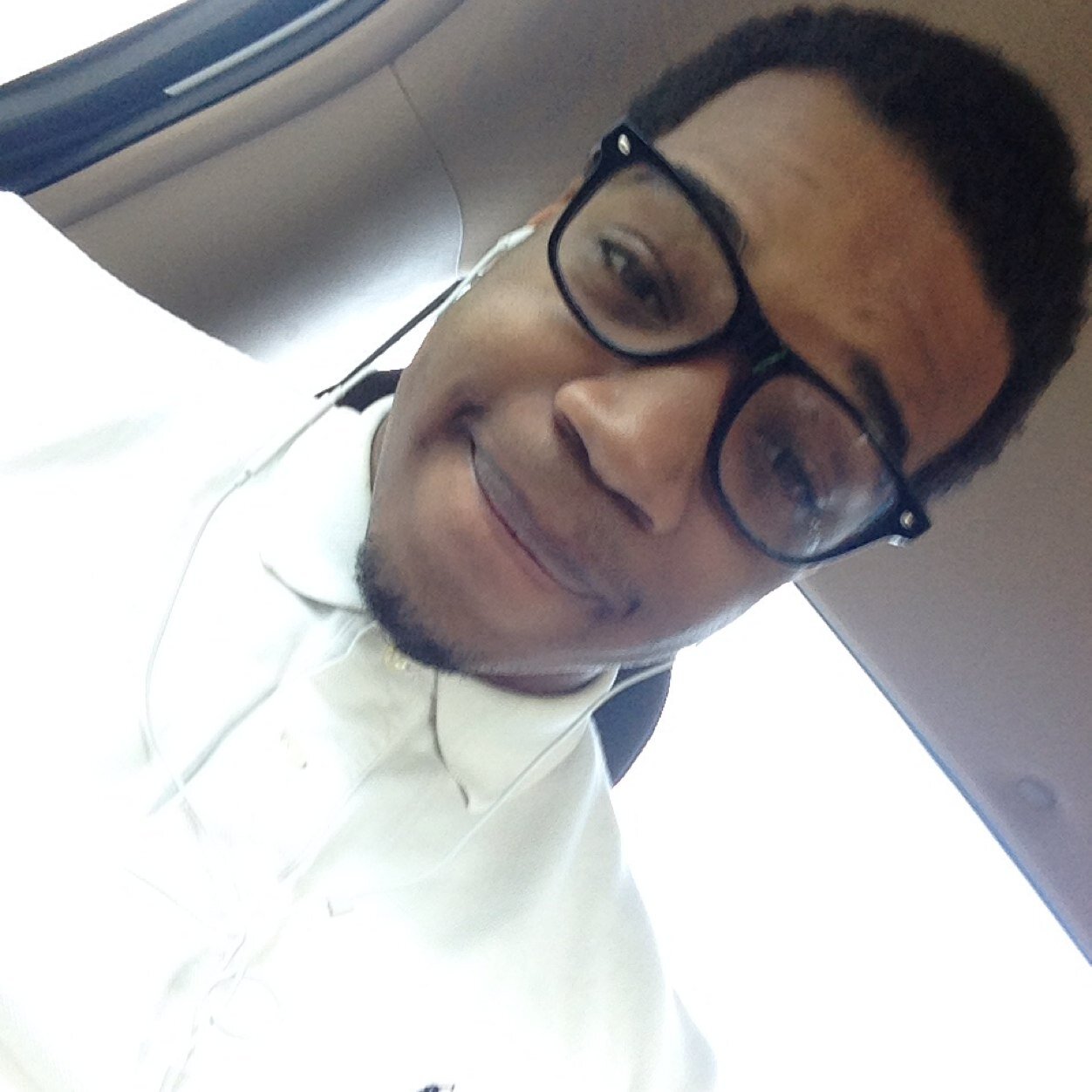 New Orleans native follow me i follow back hangover gang Mr. Turn up never down a 187 nigga college life Y.O.L.O BITCH!!!
