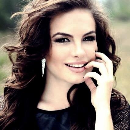 Dedicado com Amor à (Lua Maria Blanco) @Lua_Blanco  ♥   
Atriz&Cantora Brasileira :)
=D Com Lua, Desde:08/04/11 ♥ Para Sempre ♥