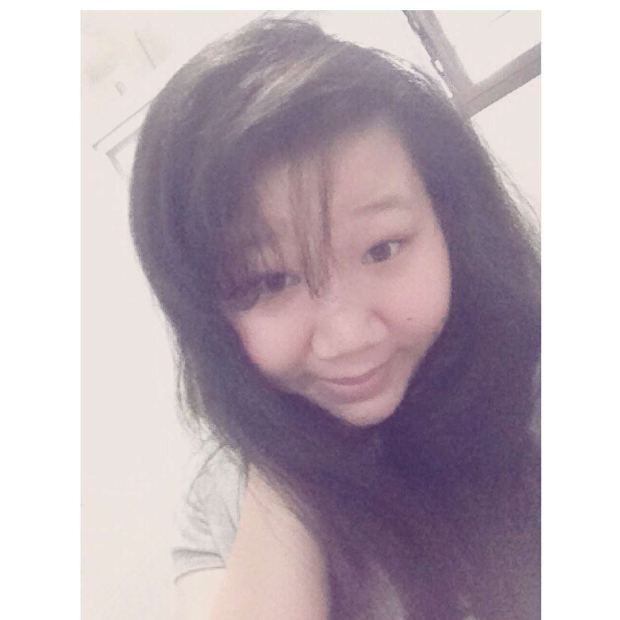 Hey! Follow me! This is my second account. My first account is @ariel13272