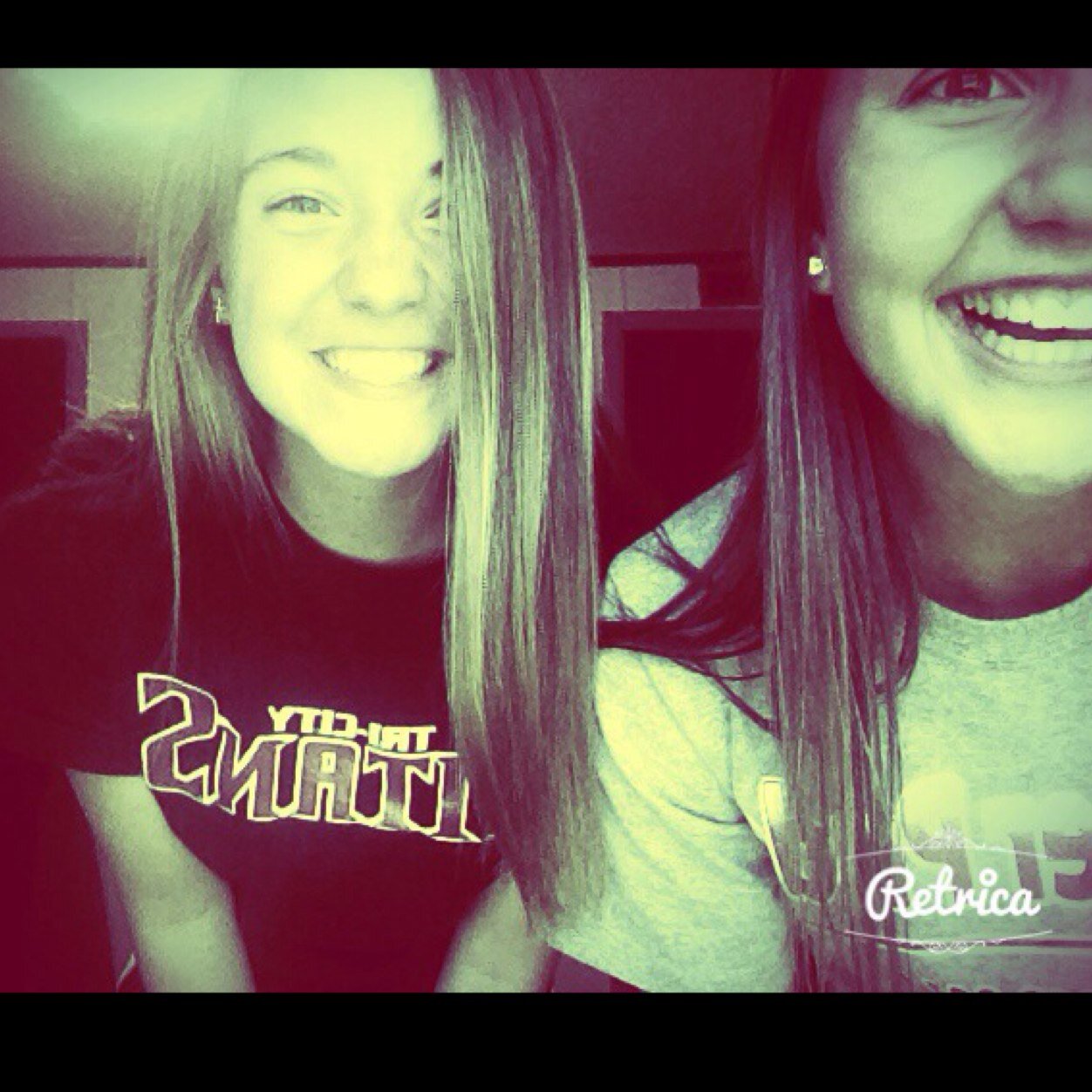 i play softball. yeah✋