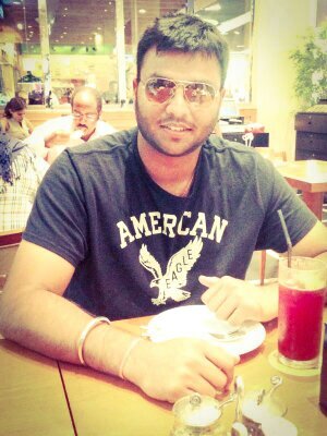 Cleverly disguised as a responsible adult.Cricket Fanatic|Foodie|Jerk-at-times|Avid Traveller| Humor|Mumbaikar