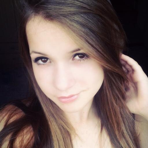 CURTO *0* Avril lavigne, The vampires diaries, sobrenatural, , sorvete,chocolate, amigoss,