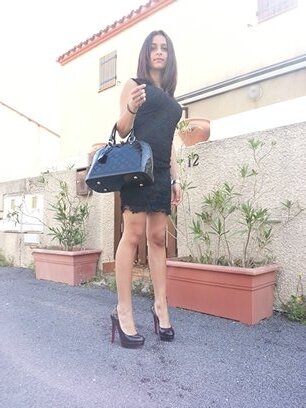 eva mamou 17 ans bientôt 18 ;) (13 septembre) déscolarisée a la recherche d'un emploi kik evamamou95 instagramme evamamou95 snapchat eva-remy