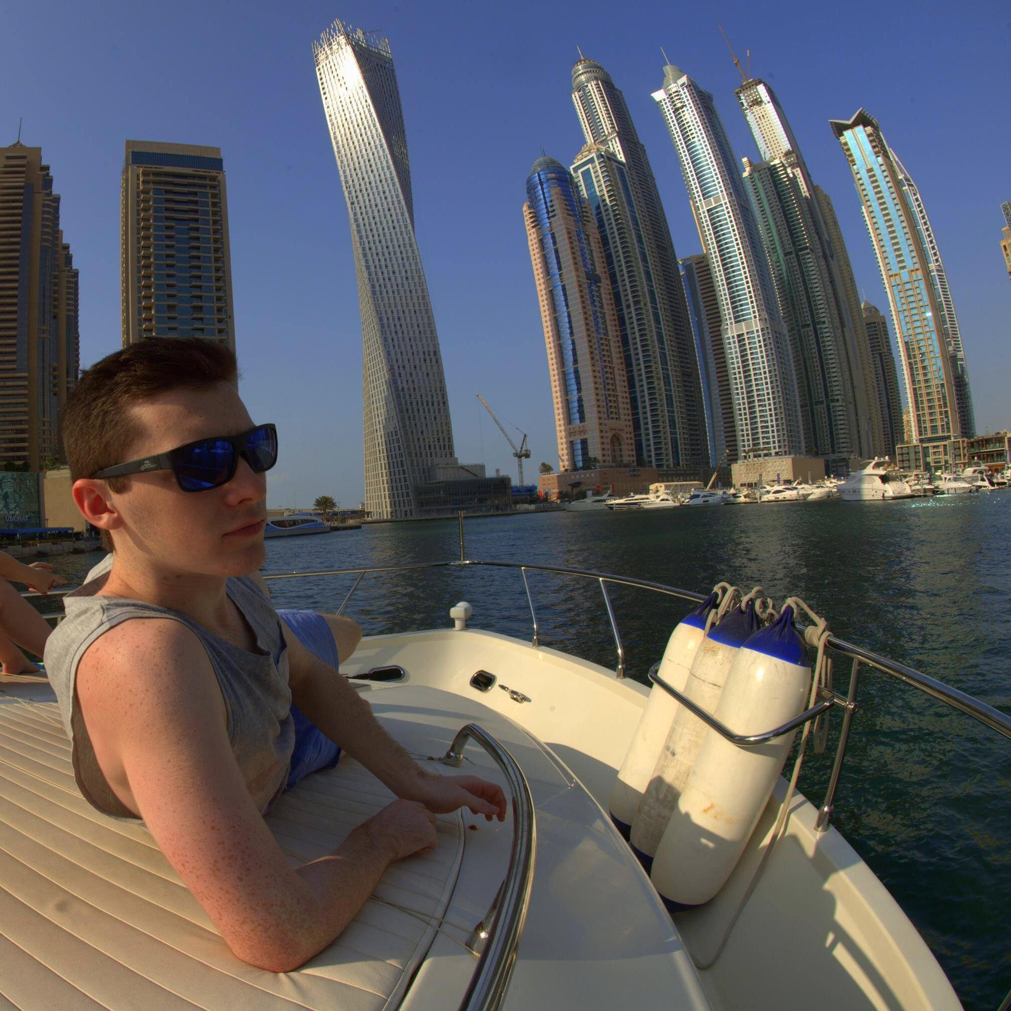 UsernamelTaken's profile picture. Stock Broker - UK