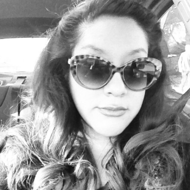 zooey02's profile picture. Pizzatarian, kdrama addict, beer lover, cocktail drinker, foodie & book nerd. Always singing along to the song in my head.