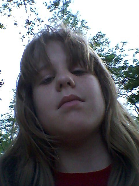 macska012's profile picture. 