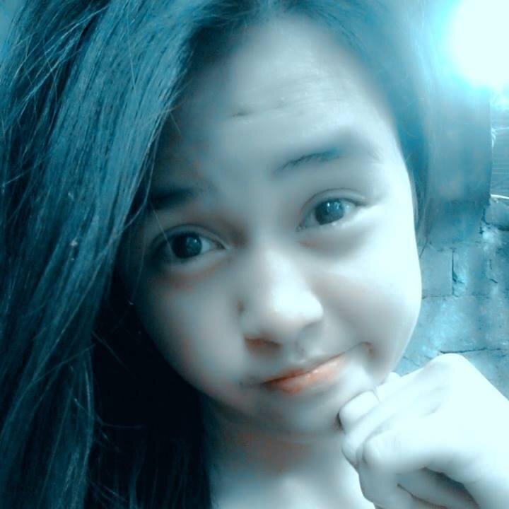 karenrondina's profile picture. 