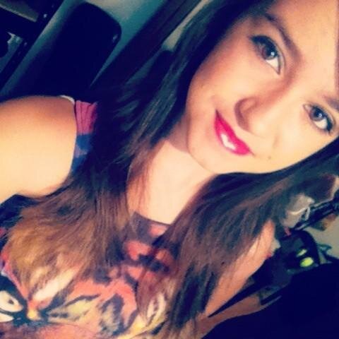 I'm a singer and fashionista, want to be anyway
