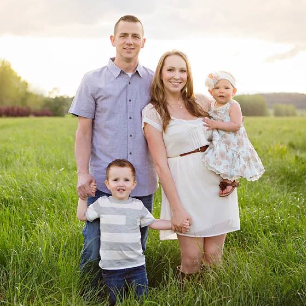 LeeTMontgomery's profile picture. Father, Husband, Chicken farmer, helluva guy