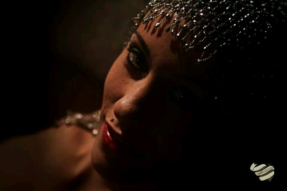 Attrice, performer musical, insegno dizione e recitazione ai ragazzi ...