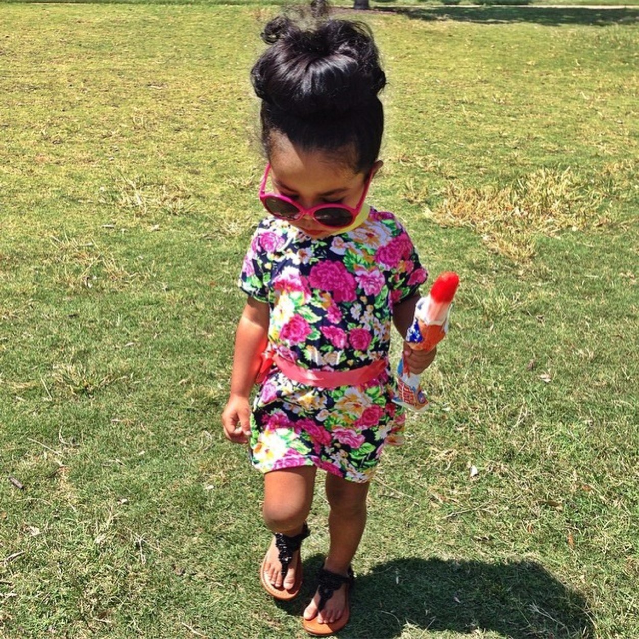 @CrazyofTLC and @ImSexxxyMJ's offspring.The next supanova. Steppin on ya FILAs. Burnin down tree houses. It's the liggy liggy *clap clap*  Gabba #RugratDynasty