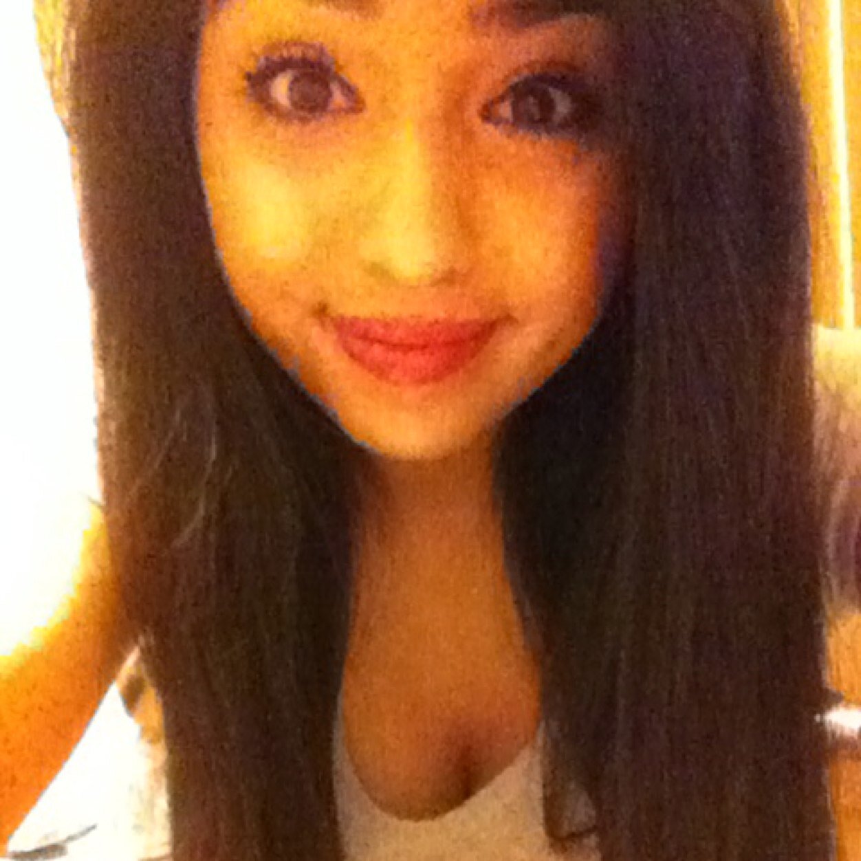 LizLoveeeee's profile picture. 19 | Lakers fan | my heart is dark .