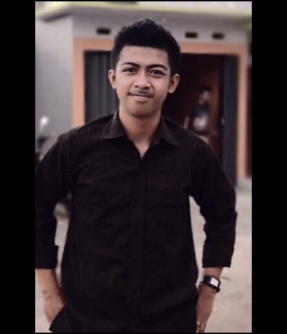 aku biasa saja dan ini lah aku apa adanya.
