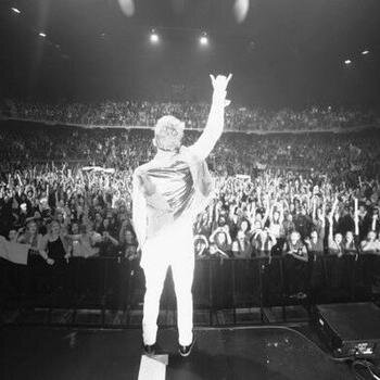hi everyone! I'm 15 years old. went to one of cody's concerts on march 10 2013 :) an angel; from Belgium @CodySimpson followed 08/25/2013 :) I'm an Aries