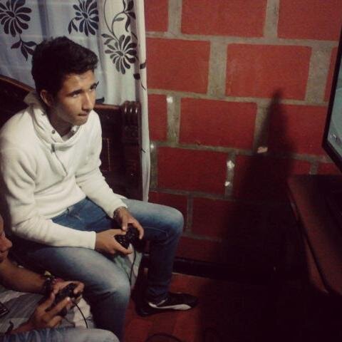 Ven La Piel y Se Olvidan De Mirar El Corazon ♥'
       ((Wiz Khalifa))