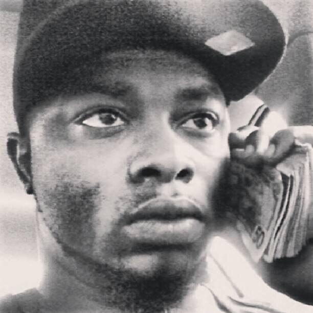 Off Da Porch Ent. C.E.O./ARTIST Based in Jacksonville Florida. For Collabs/features/ or shows Contact: Looneybmusic@gmail.com