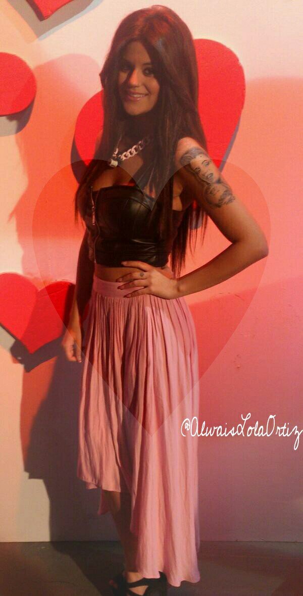 ~sσмσs (@EllaMiPutaSmile) ү (@FansDeLolaOrtiz)~ || sιεмρяε cση ηυεsтяα ρεqυεñαI ∂εs∂ε υη sαвα∂σ 17 ∂ε мαүσ ∂ε 2014 нαsтα εl ∞|| sιмρlεмεηтε lα qυεяεмσs♥||