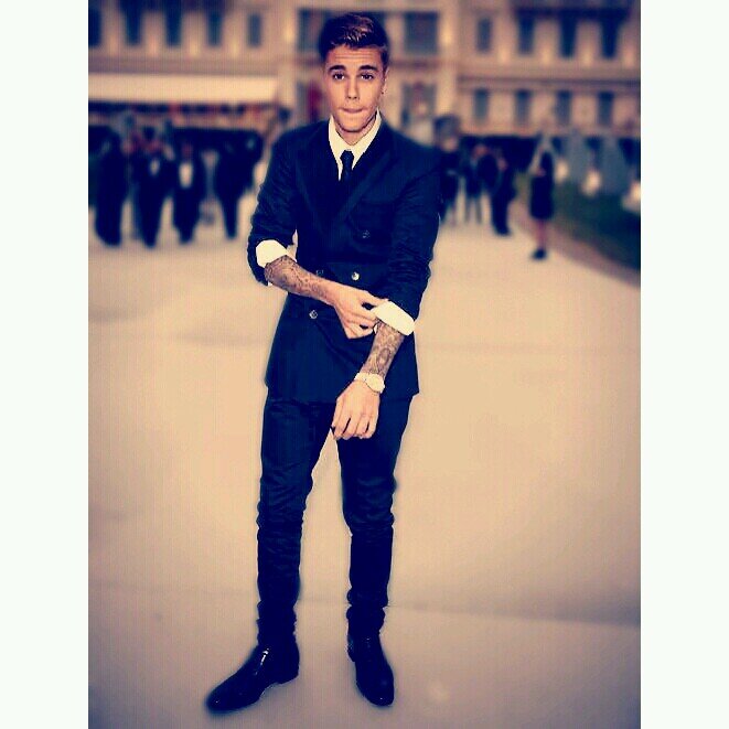 ....Through The Dark.... ♥