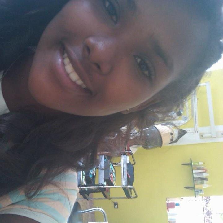 Smiler forever :3! Si no puedes cumplir una promesa no la hagas! / Futura psicologa *LAMEJOR* / 13/9/2014 *.* Esta fecha me espera!!!!! 3! *APC*