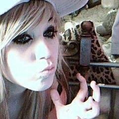 Emo,Rock,The Vampire Diaries,a ovelha negra da familia o pesadelo. Para que levar a vida a tão serio, se ela é uma alucinante aventura que jamais sairemos vivos