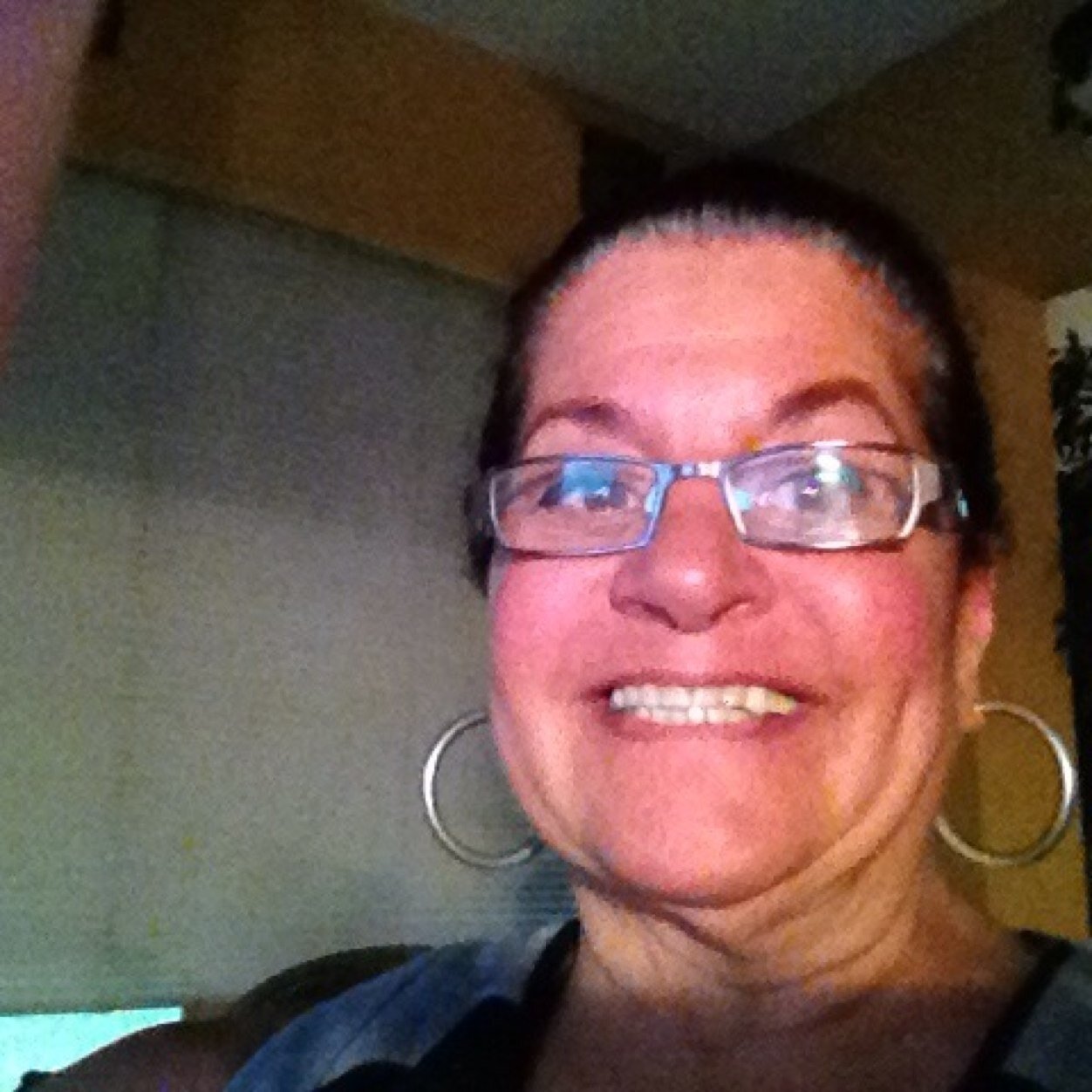 jjhoneybean's profile picture. 