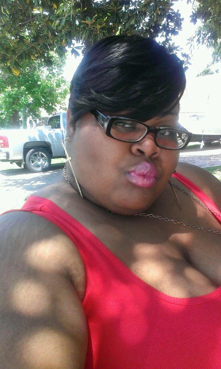 Very down to earth loves to have a good time......is the life of the party.....#teamfollowback #teamtaurus...#teamsingle