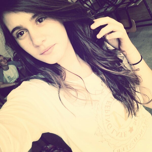 roni8626's profile picture. 